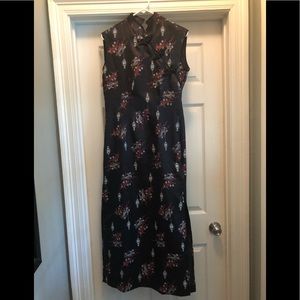 Traditional Chinese Cheongsam dress